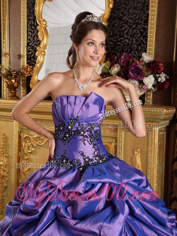 Purple Princess Sweetheart Ruched Dress for Sweet 16 with Appliques