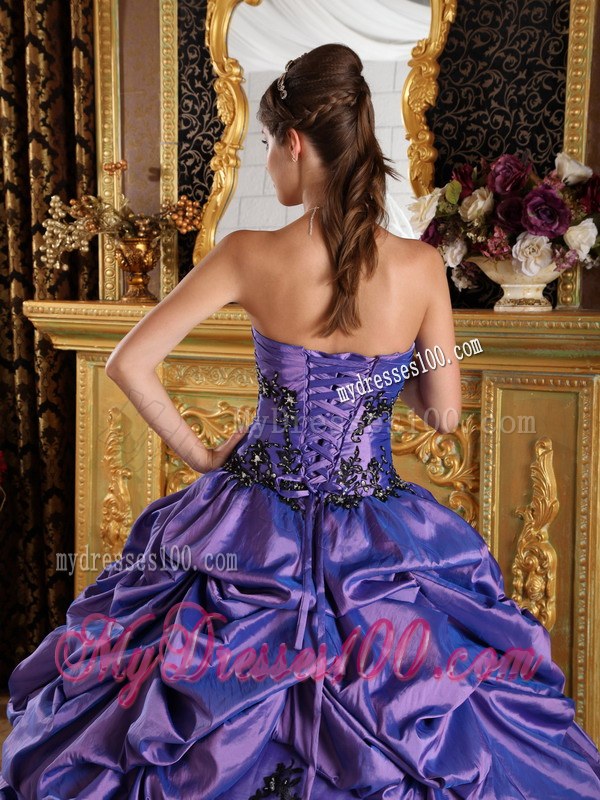 Purple Princess Sweetheart Ruched Dress for Sweet 16 with Appliques