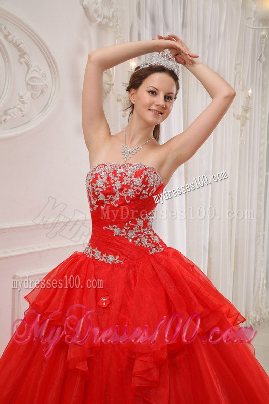 Layers Red Quinceanera Dresses Strapless Appliques Taffeta and Organza
