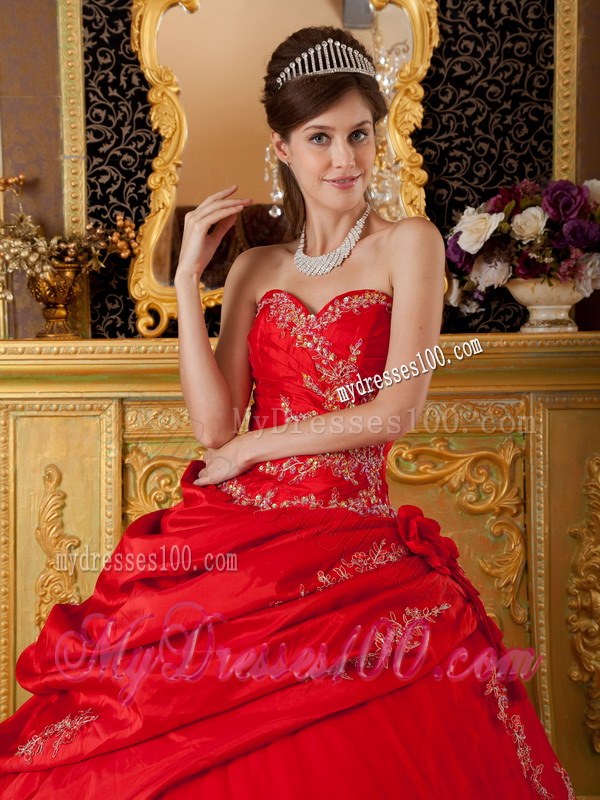Red Ball Gown Sweetheart Floor-length Quinceanera Dresses with Appliques