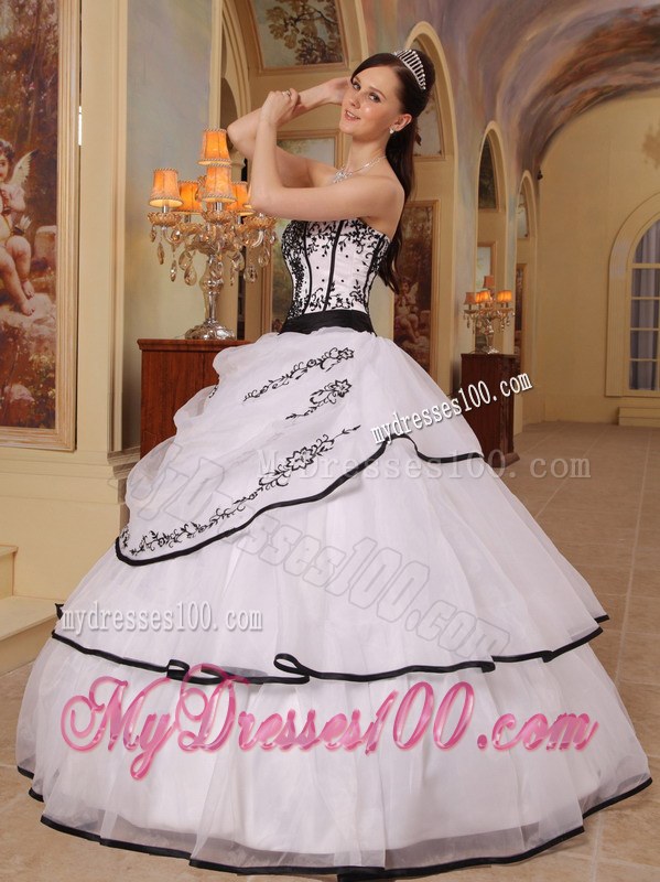 White and Black Ball Gown Organza Embroidery Sweet 16 Dresses