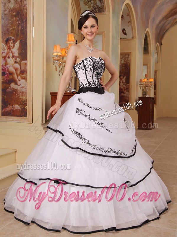 White and Black Ball Gown Organza Embroidery Sweet 16 Dresses