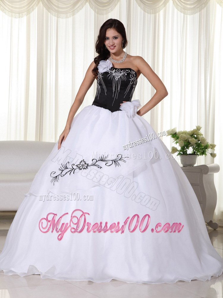 White and Black Ball Gown Strapless Dress for Quince with Appliques