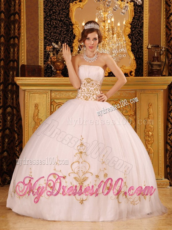 White Ball Gown Strapless Floor-length Quinceanera Dress with Gold Appliques