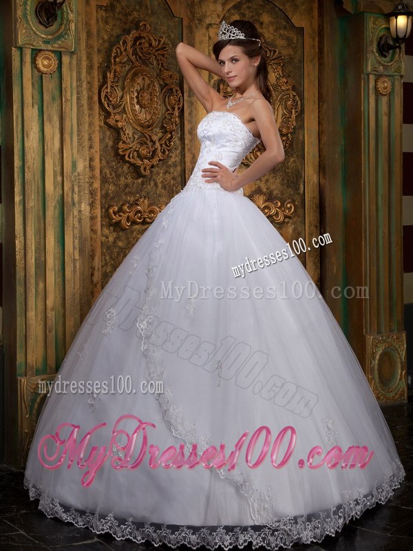 White Ball Gown Strapless Satin and Tulle Lace Quinceanera Dress