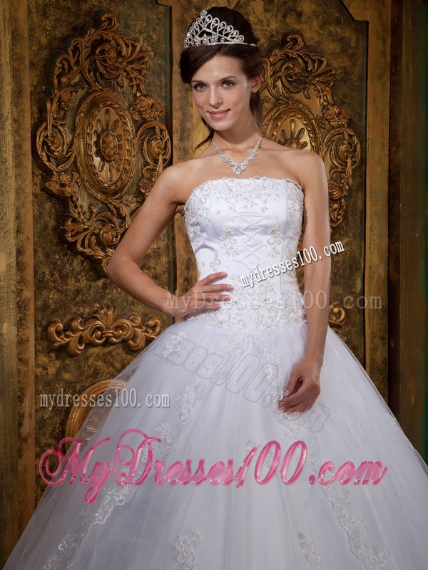 White Ball Gown Strapless Satin and Tulle Lace Quinceanera Dress
