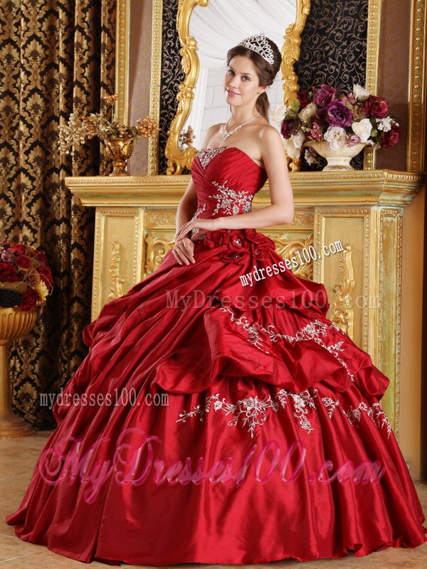 Red Ball Gown Strapless Floor-length Appliques Quinceanera Dresses