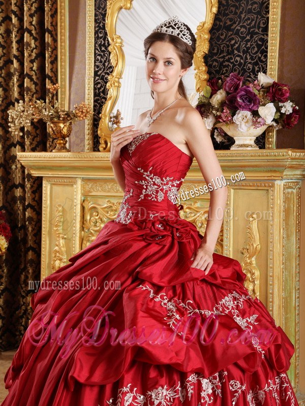 Red Ball Gown Strapless Floor-length Appliques Quinceanera Dresses