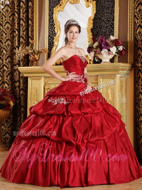Red Ball Gown Strapless Floor-length Appliques Quinceanera Dresses