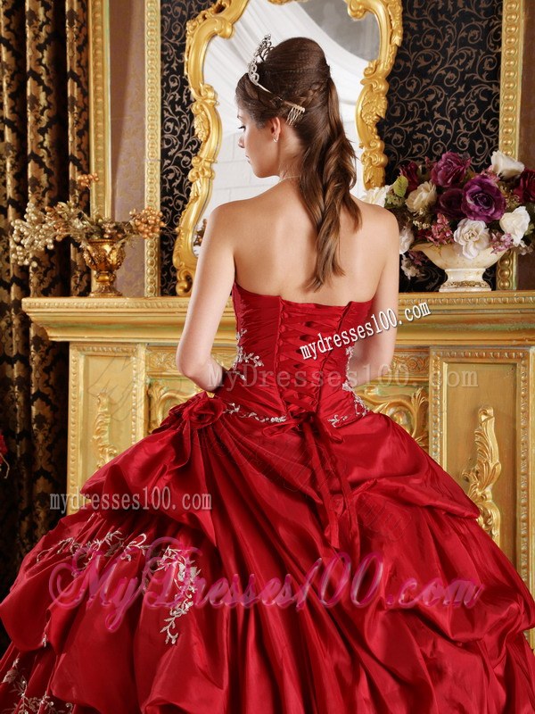 Red Ball Gown Strapless Floor-length Appliques Quinceanera Dresses