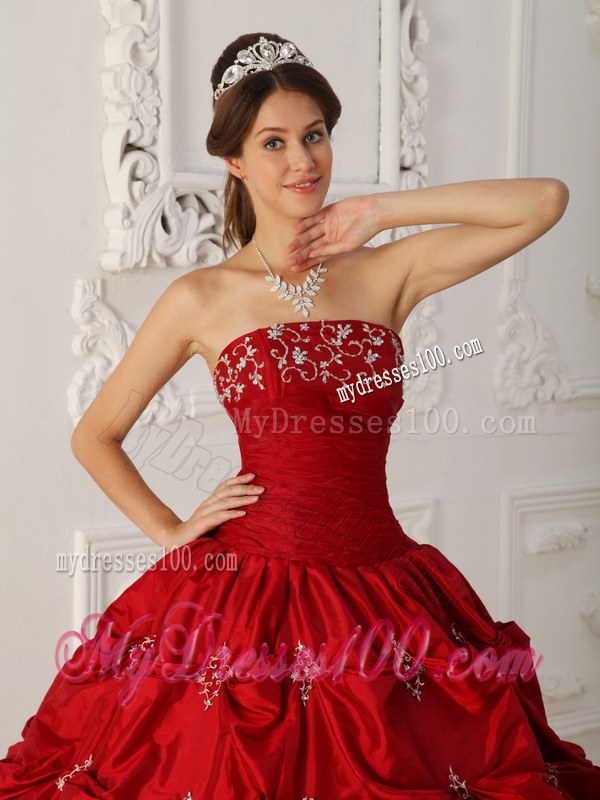 Red Quinceanera Dress Strapless Floor-length with Pick-ups and Appliques