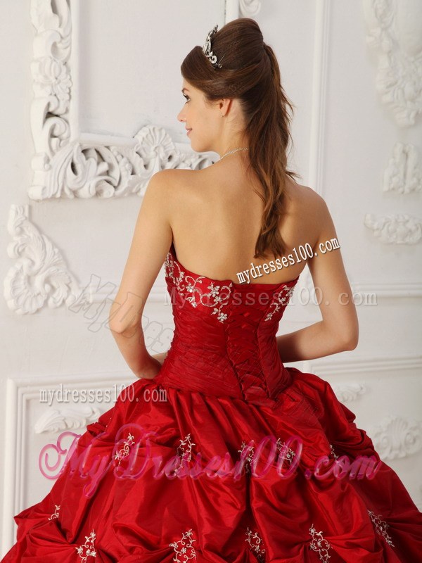Red Quinceanera Dress Strapless Floor-length with Pick-ups and Appliques