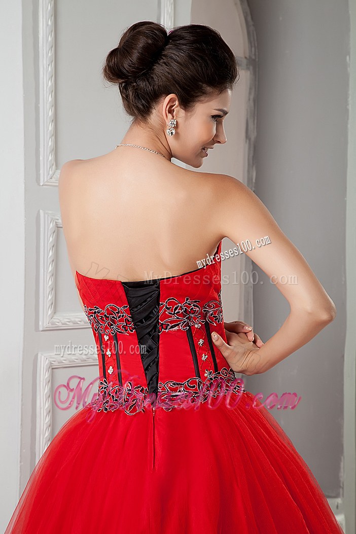 Red Tulle Ball Gown Sweetheart Quinceanera Dresses with Appliques