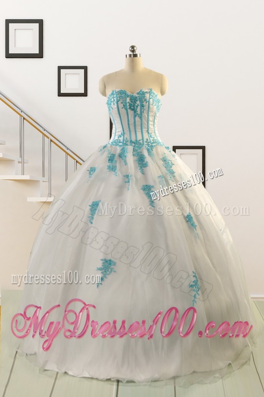 2016 Affordable White Quinceanera Dresses with Appliques