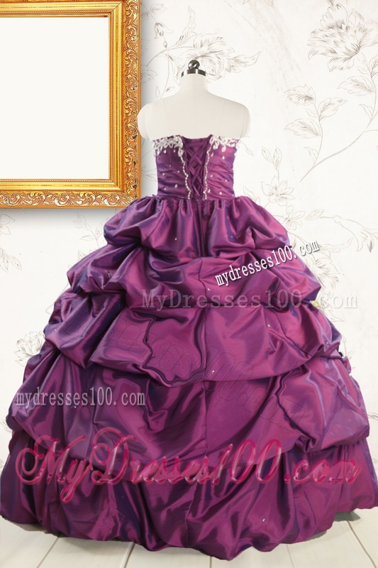 2016 Ball Gown Sweet Sixteen Dresses with Appliques