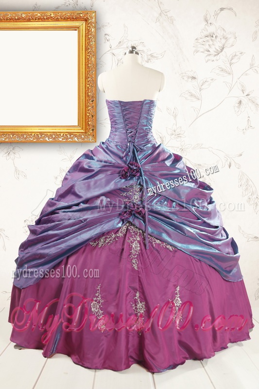 2016 Purple Strapless Quinceanera Dresses with Appliques and Hand Made Flowers