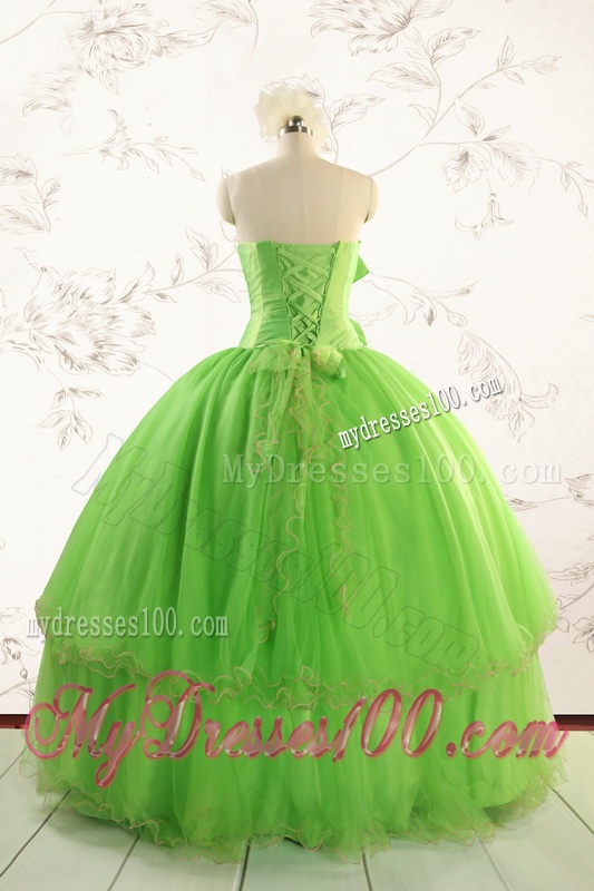 Spring Green Quinceanera Dresses with Beading and Bowknot for 2016 Spring
