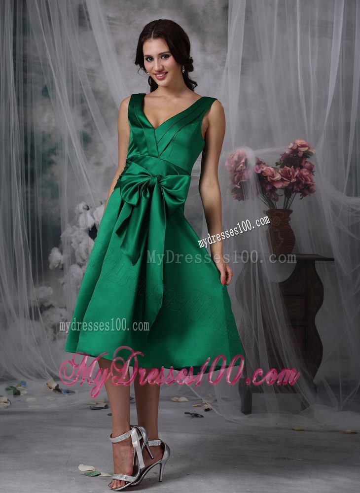 Elegant Dark Green Dama Dresses For Quinceanera with V-neck
