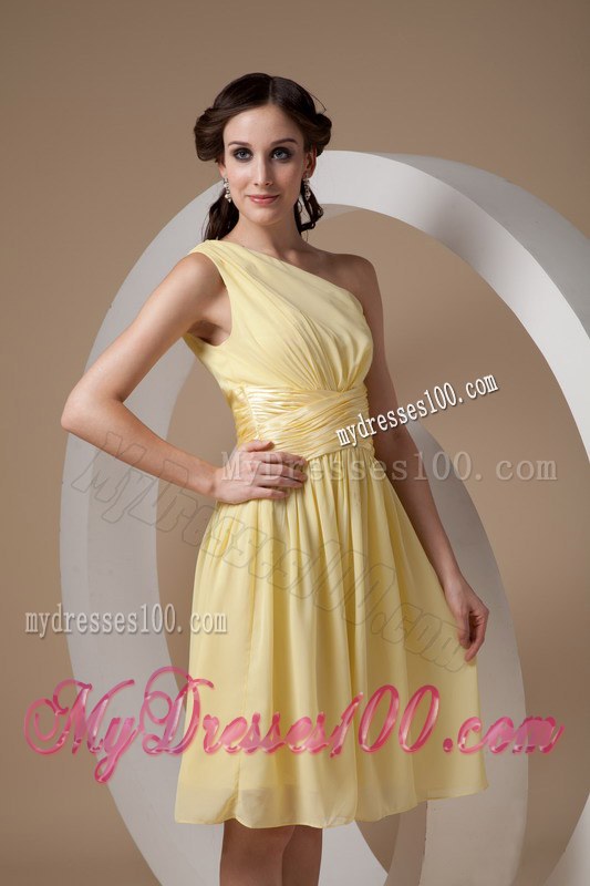Light Yellow Dama Dresses For Quinceanera One Shoulder Ruching
