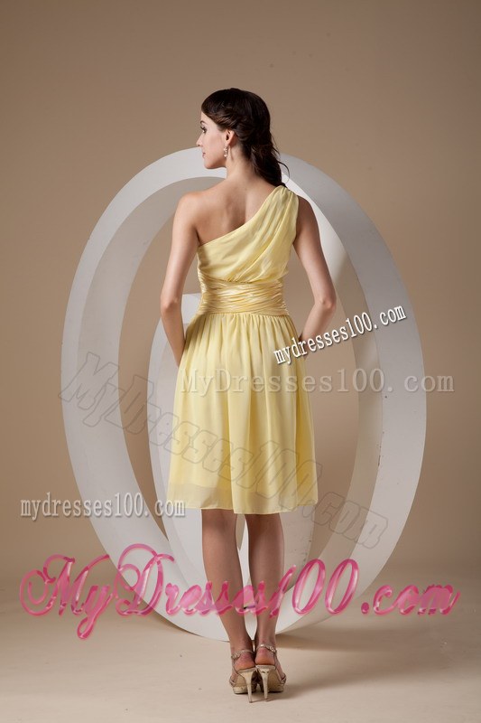 Light Yellow Dama Dresses For Quinceanera One Shoulder Ruching