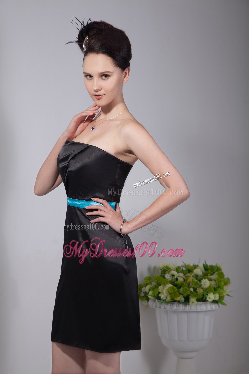 Black Column Strapless with Sashes Dama Dresses For Quinceanera