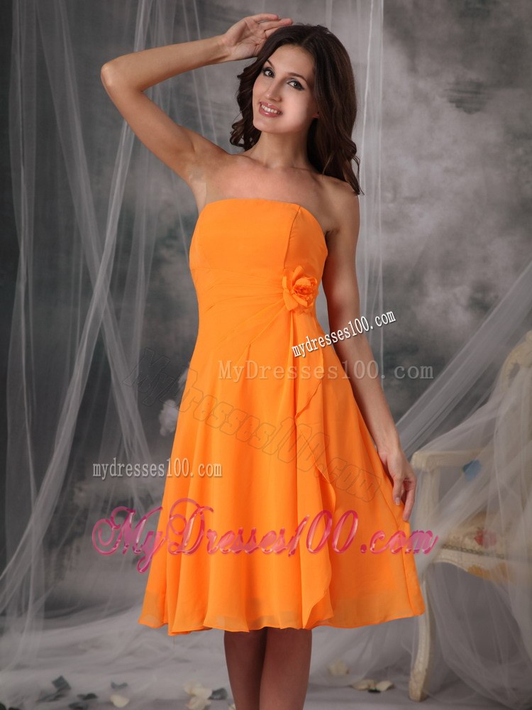 Orange Strapless Short Dama Dresses For Quinceanera Handle Flowers