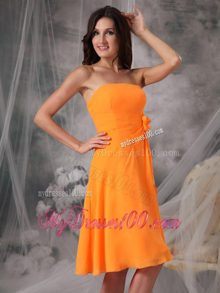 Orange Strapless Short Dama Dresses For Quinceanera Handle Flowers