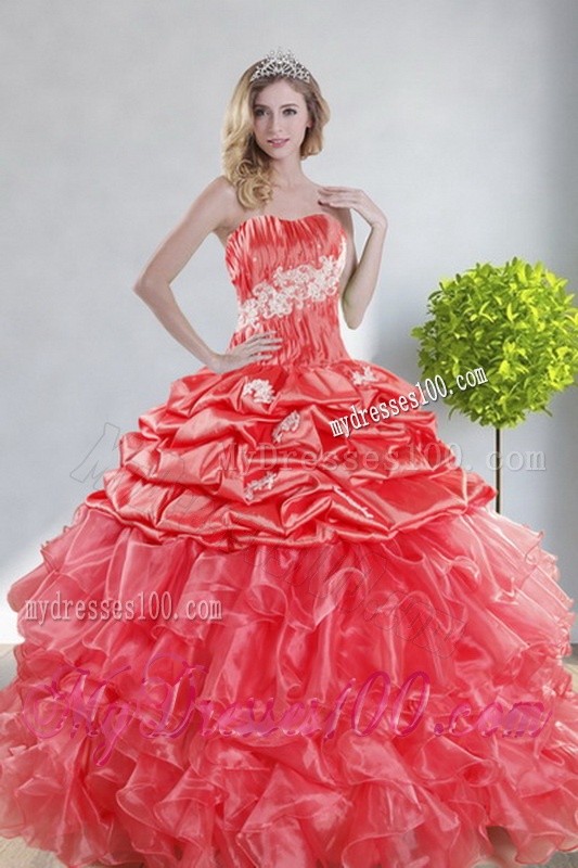 2016 Gorgeous Watermelon Red Quinceanera Dresses with Appliques and Ruffles
