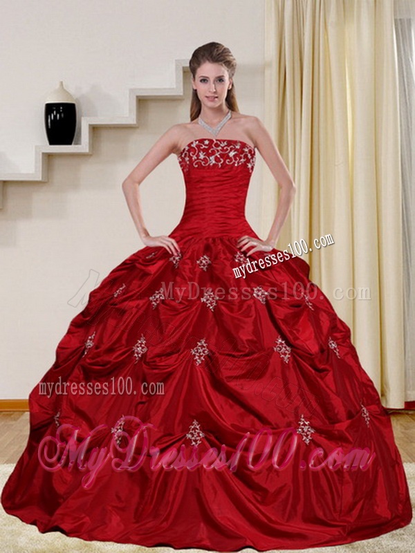 2016 Strapless Quinceanera Dress with Embroidery and Pick Ups