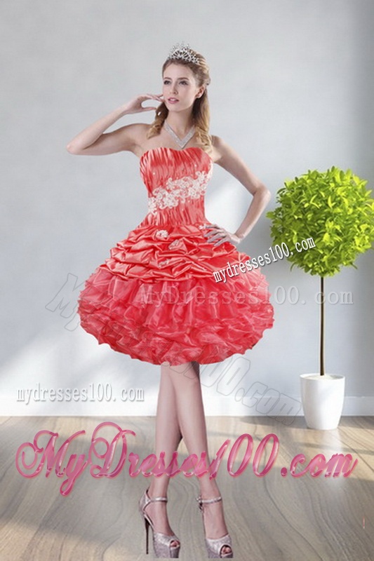 Romantic Watermelon Red Quince Dresses with Appliques and Ruffles