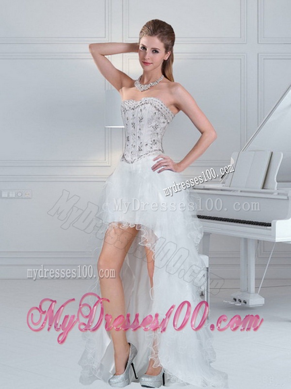 White Sweetheart 2016 Quinceanera Dress with Ruffles and Beading
