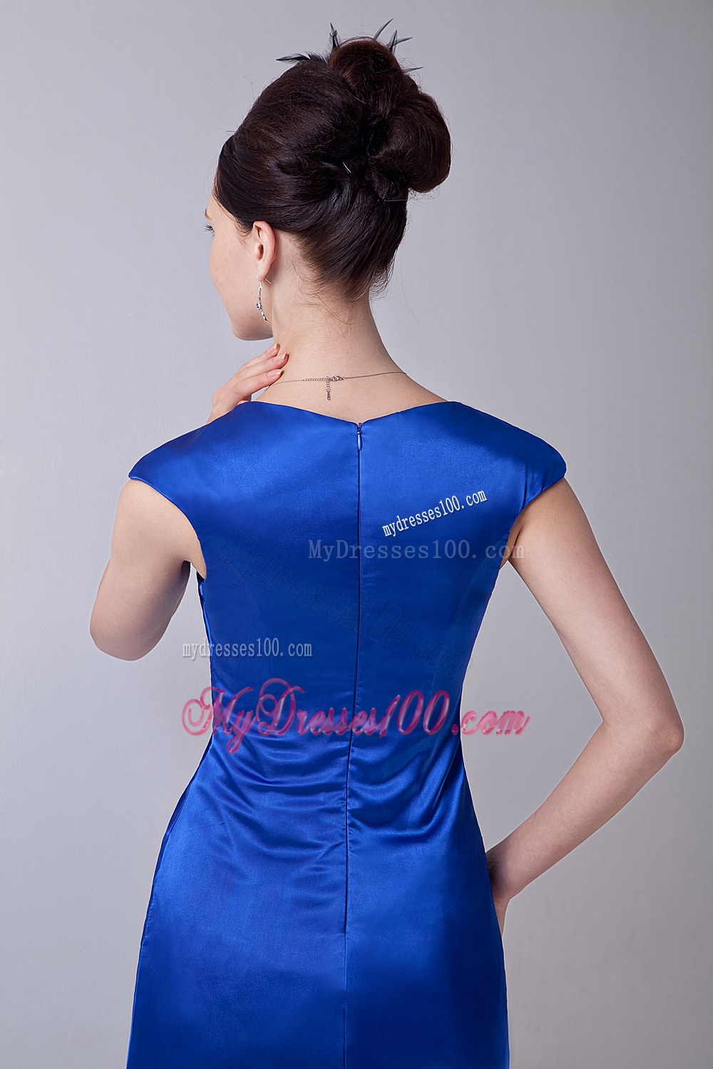 Royal Blue Beading Bridesmaid Dress Column V-neck Knee-length