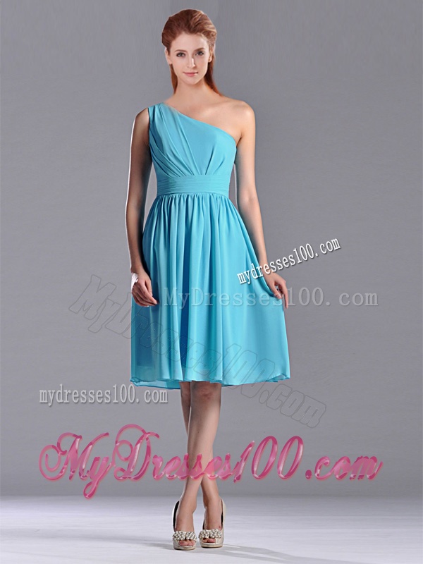Discount Chiffon Baby Blue Knee Length Bridesmaid Dress with One Shoulder