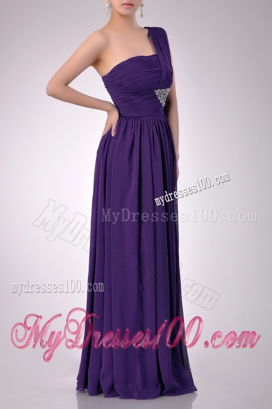 Discount Empire Beaded and Ruched Dark Purple Bridesmaid Dress with One Shoulder