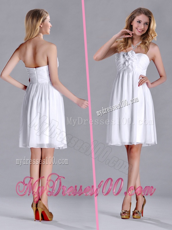 Discount White Strapless Short Bridesmaid Dress with Hand Made Flowers