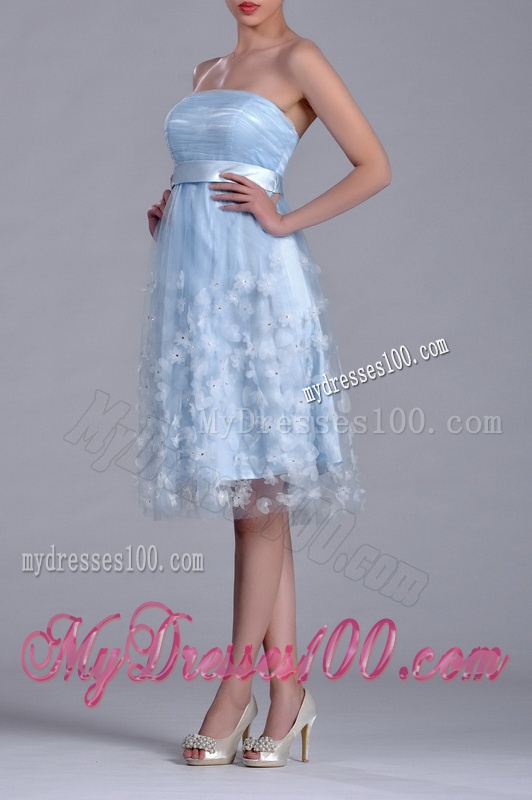 Gorgeous Empire Tea Length Applique Tulle Bridesmaid Dress in Light Blue