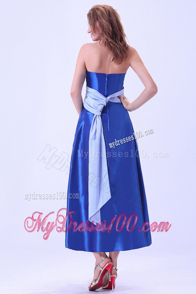 Strapless Royal Blue Taffeta Bridemaid Dress With Sash Tea-length