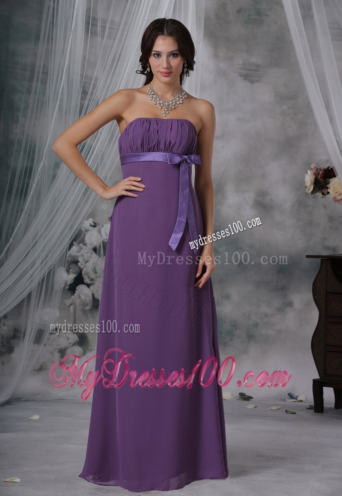 Strapless Ruched and Bowknot Purple Chiffon Bridemaid Dress