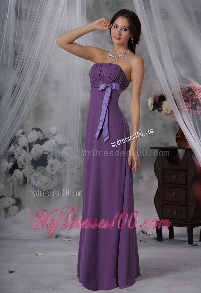Strapless Ruched and Bowknot Purple Chiffon Bridemaid Dress