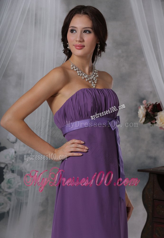 Strapless Ruched and Bowknot Purple Chiffon Bridemaid Dress