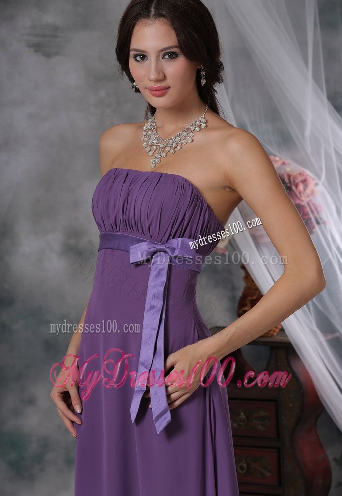 Strapless Ruched and Bowknot Purple Chiffon Bridemaid Dress