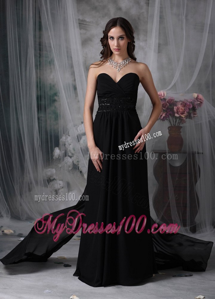 Sweetheart Beaded Black Chiffon Bridesmaid Dress with Watteau Train