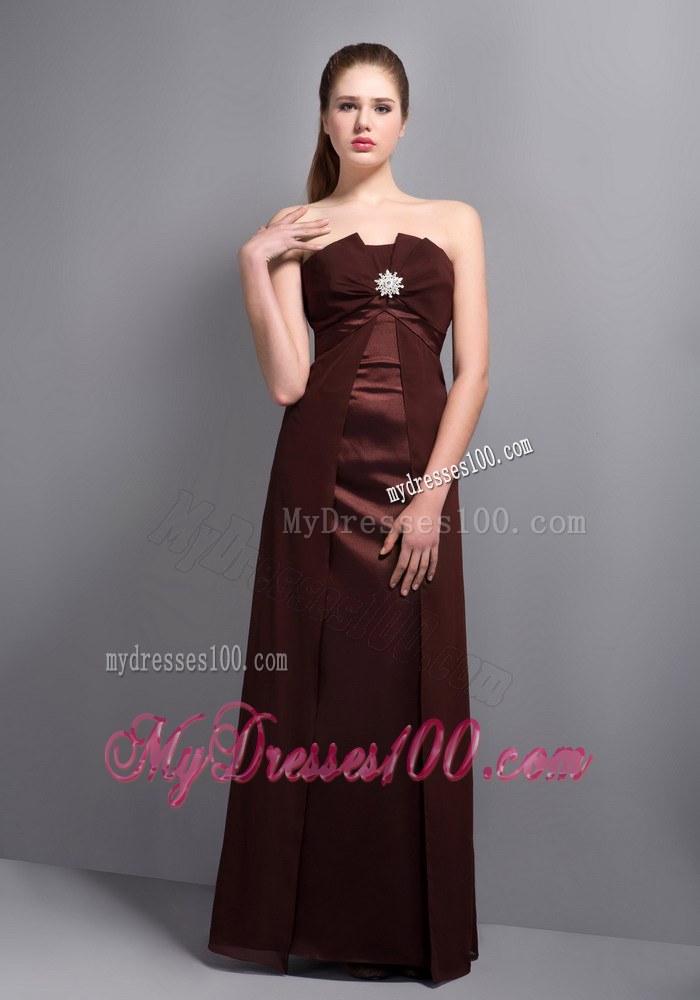 2013 Elegant Brown Strapless Bridemaid Dress with Beading and Ruche