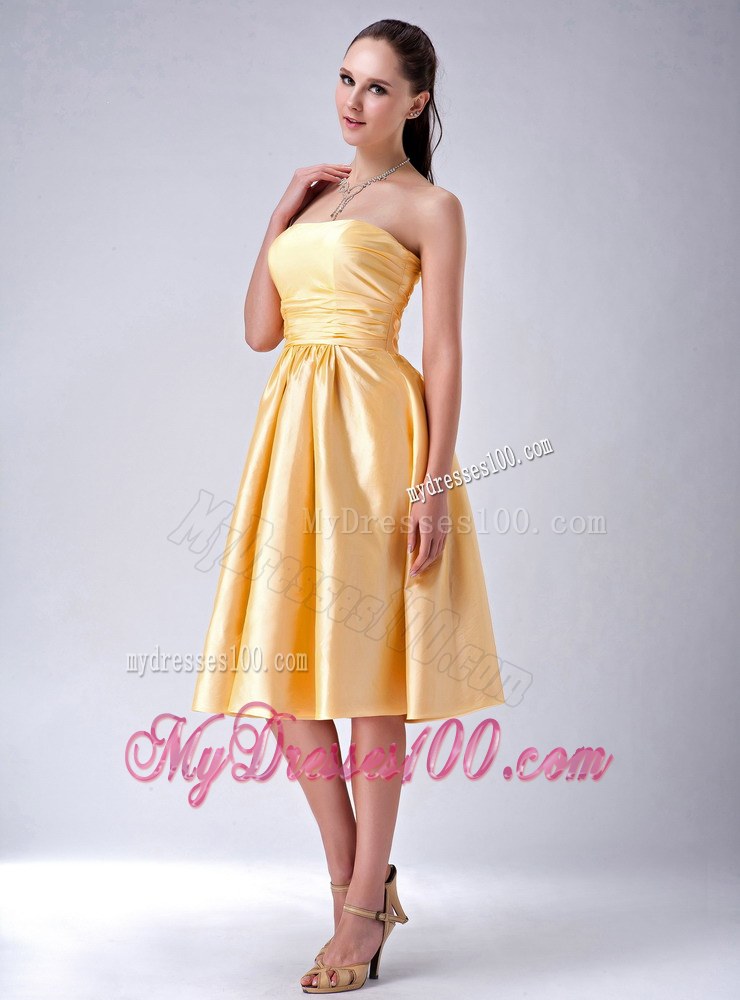 Gold Empire Strapless Bow Decorate Bridesmaid Dress in Tea-length