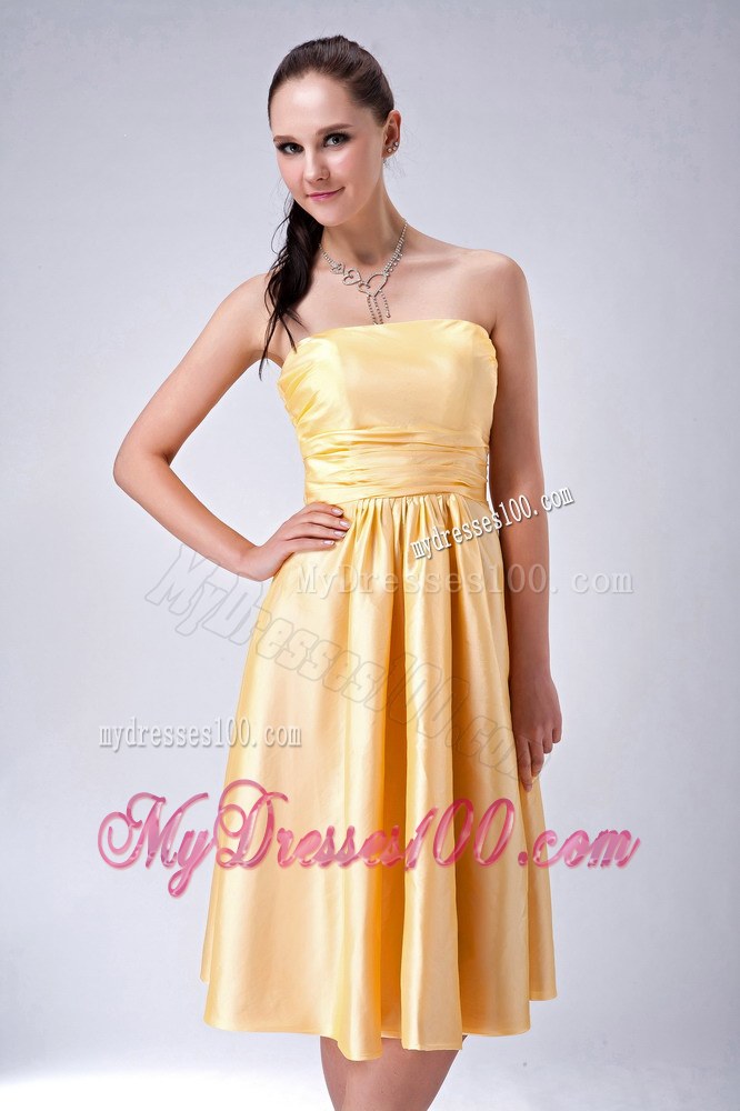 Gold Empire Strapless Bow Decorate Bridesmaid Dress in Tea-length
