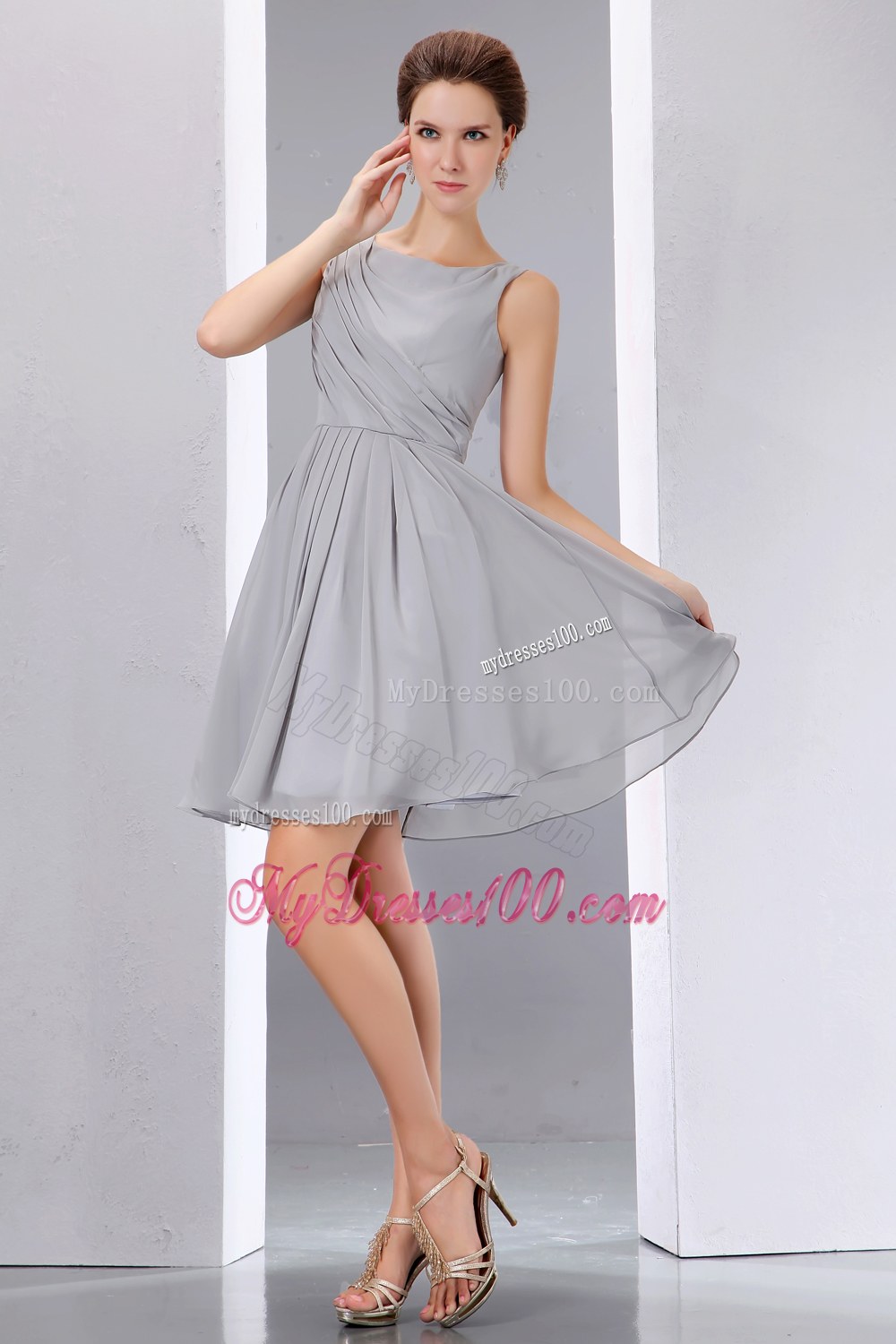 Pretty Grey Ruched Knee-length A-line Bridesmaid Dress with Scoop