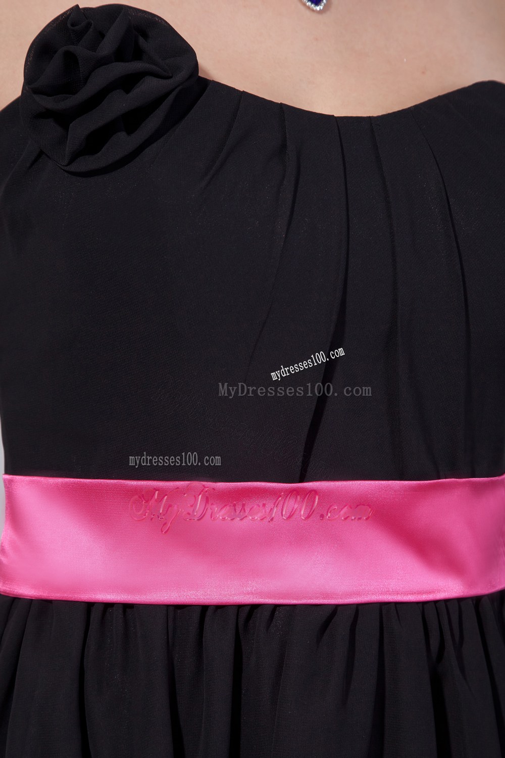 Black Empire Knee-length Chiffon Sashes Bridesmaid Dress