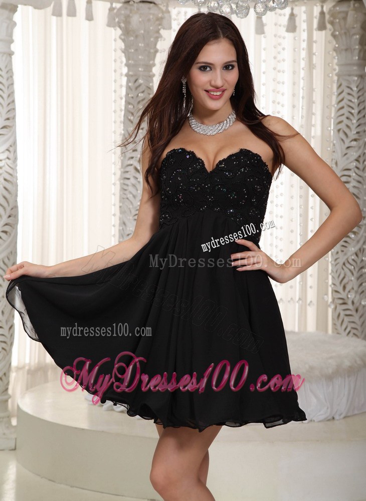 Black A-line Sweetheart Mini-length Bridesmaid Dress Beading Decorate