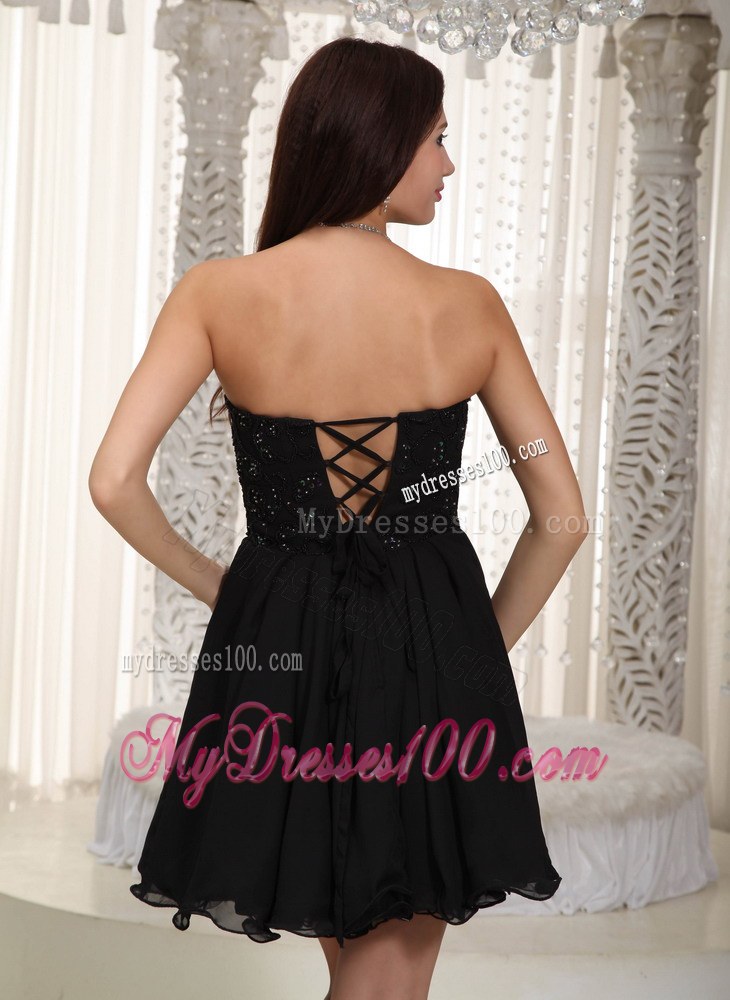 Black A-line Sweetheart Mini-length Bridesmaid Dress Beading Decorate