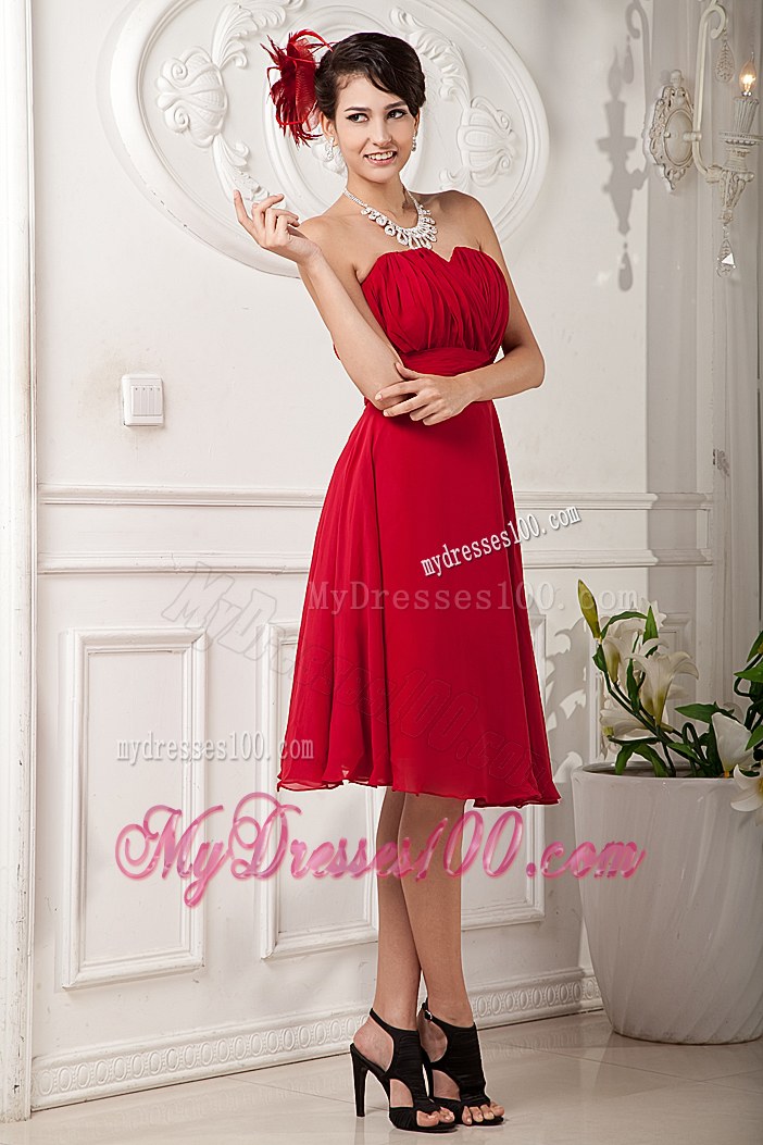 Red A-line Sweetheart Knee-length Bridesmaid Dress with Ruche